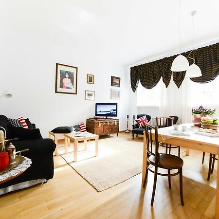Sunny Apartment In Old Town Warszawa Zewnętrze zdjęcie